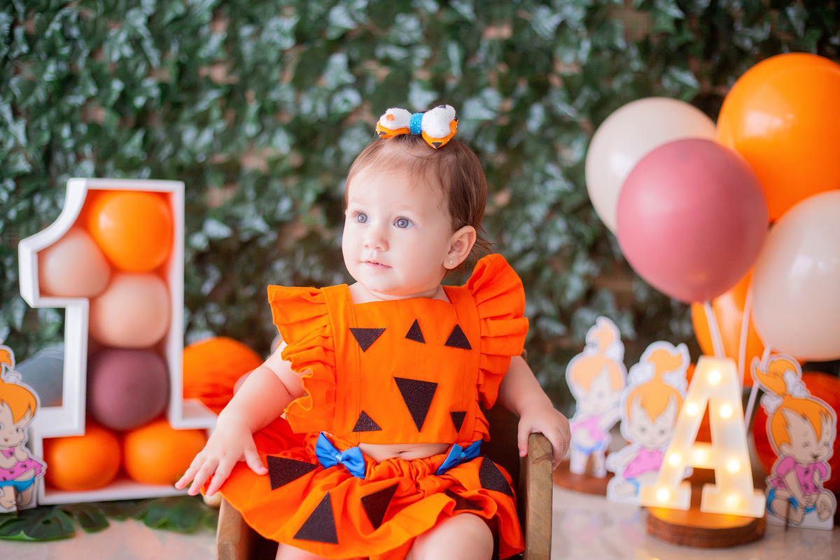 acompanhamento mensal de bebe caxias do sul figurino cenario tematico  personagem foto infantil serra gaucha fotografia familia mundo azul rosa ensaio fotografico crianca newborn baby menino menina smash the cake esmague o bolo banheira urso circo