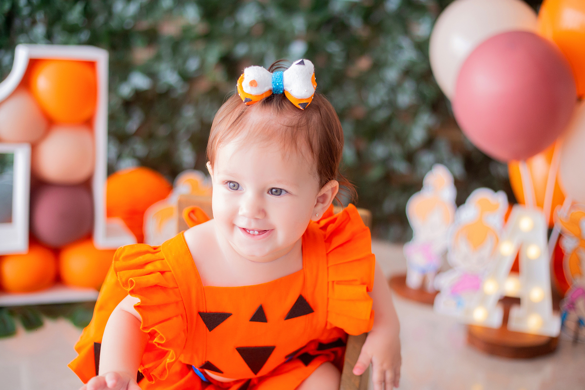 acompanhamento mensal de bebe caxias do sul figurino cenario tematico  personagem foto infantil serra gaucha fotografia familia mundo azul rosa ensaio fotografico crianca newborn baby menino menina smash the cake esmague o bolo banheira urso circo