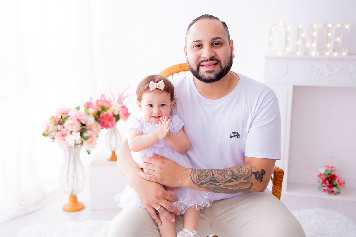 acompanhamento mensal de bebe caxias do sul figurino cenario tematico  personagem foto infantil serra gaucha fotografia familia mundo azul rosa ensaio fotografico crianca newborn baby menino menina smash the cake esmague o bolo banheira urso circo
