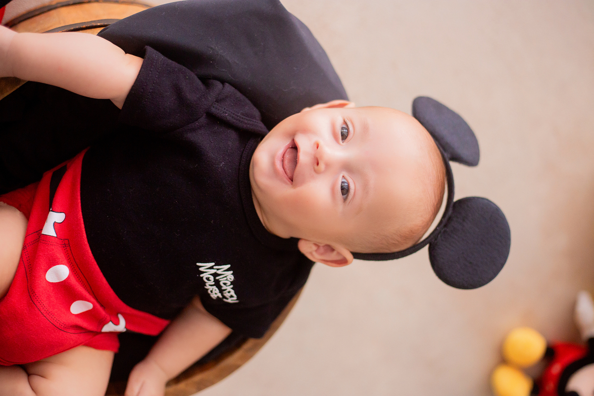 acompanhamento mensal de bebe caxias do sul figurino cenario tematico  personagem foto infantil serra gaucha fotografia familia mundo azul rosa ensaio fotografico crianca newborn baby menino menina smash the cake esmague o bolo banheira urso circo