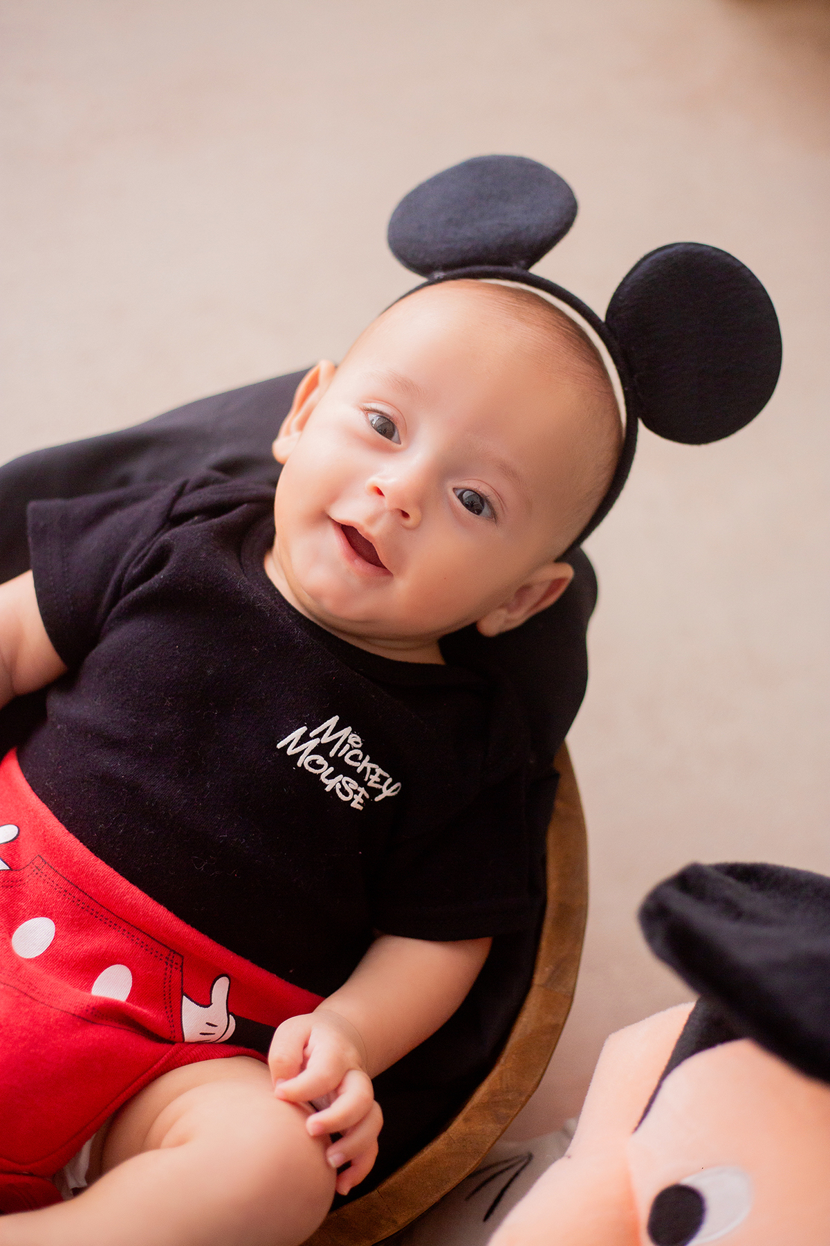 acompanhamento mensal de bebe caxias do sul figurino cenario tematico  personagem foto infantil serra gaucha fotografia familia mundo azul rosa ensaio fotografico crianca newborn baby menino menina smash the cake esmague o bolo banheira urso circo