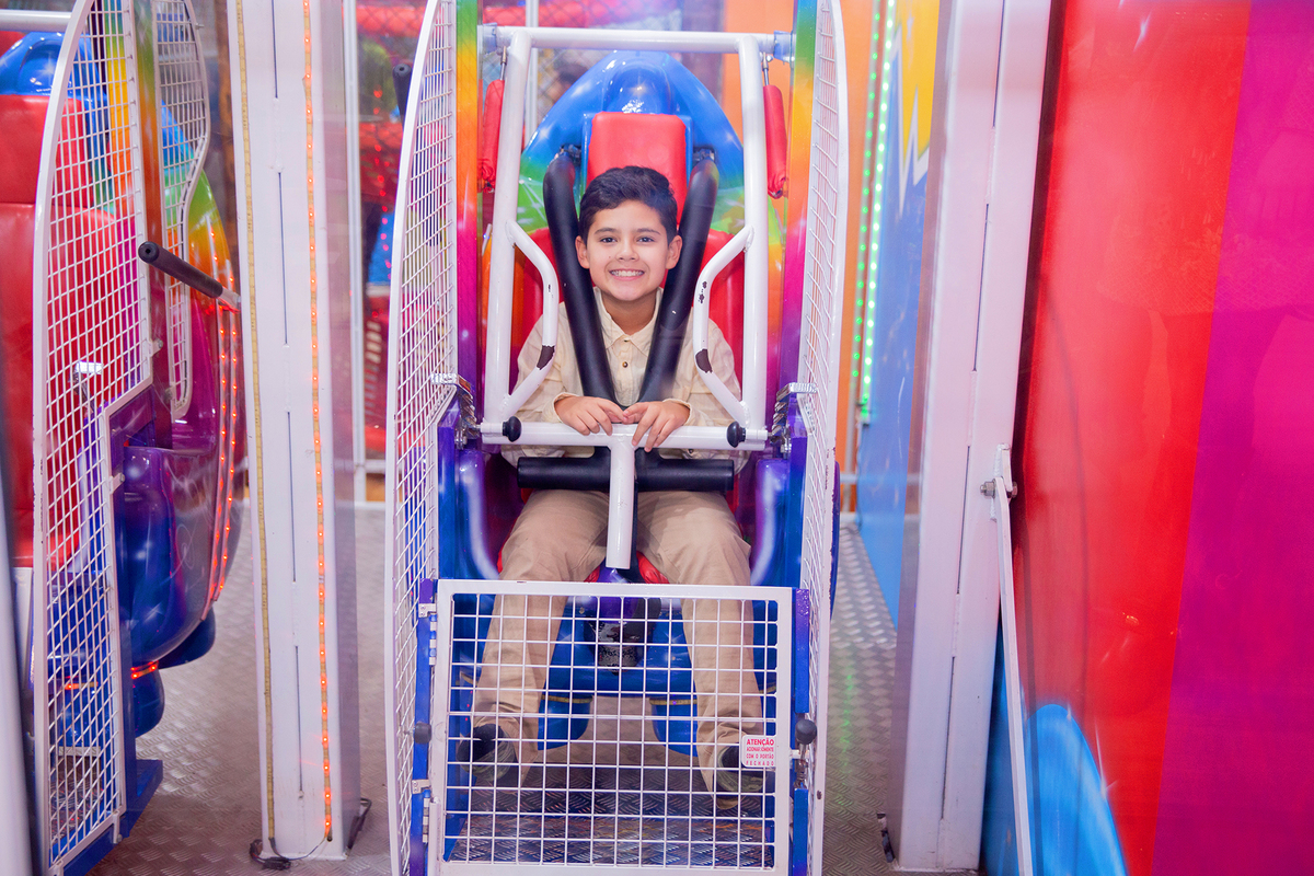 acompanhamento mensal de bebe caxias do sul figurino cenario tematico  personagem foto infantil serra gaucha fotografia familia mundo azul rosa ensaio fotografico crianca newborn baby menino menina smash the cake esmague o bolo banheira urso circo