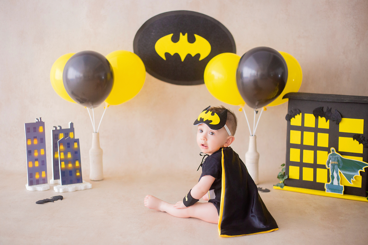 acompanhamento mensal de bebe caxias do sul figurino cenario tematico  personagem foto infantil serra gaucha fotografia familia mundo azul rosa ensaio fotografico crianca newborn baby menino menina smash the cake esmague o bolo banheira urso circo