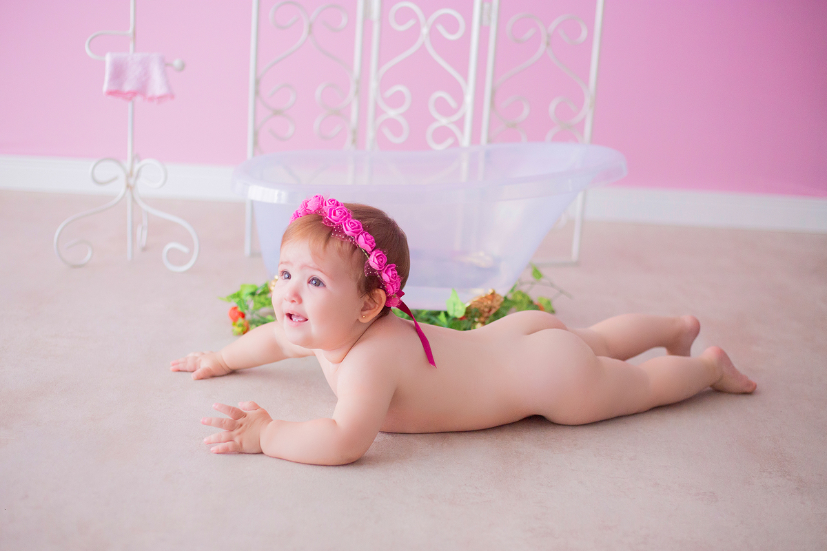 acompanhamento mensal de bebe caxias do sul figurino cenario tematico  personagem foto infantil serra gaucha fotografia familia mundo azul rosa ensaio fotografico crianca newborn baby menino menina smash the cake esmague o bolo banheira urso circo