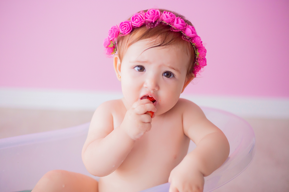 acompanhamento mensal de bebe caxias do sul figurino cenario tematico  personagem foto infantil serra gaucha fotografia familia mundo azul rosa ensaio fotografico crianca newborn baby menino menina smash the cake esmague o bolo banheira urso circo