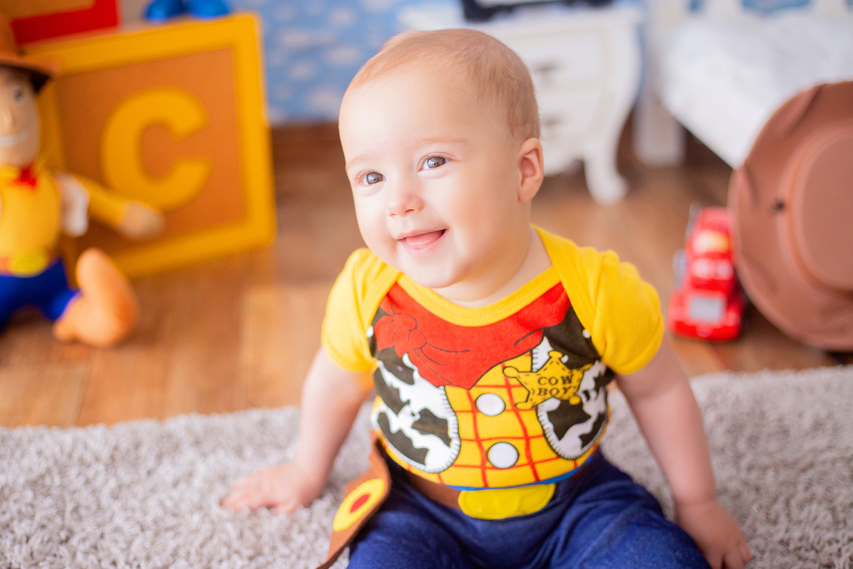 acompanhamento mensal de bebe caxias do sul figurino cenario tematico  personagem foto infantil serra gaucha fotografia familia mundo azul rosa ensaio fotografico crianca newborn baby menino menina smash the cake esmague o bolo banheira urso circo