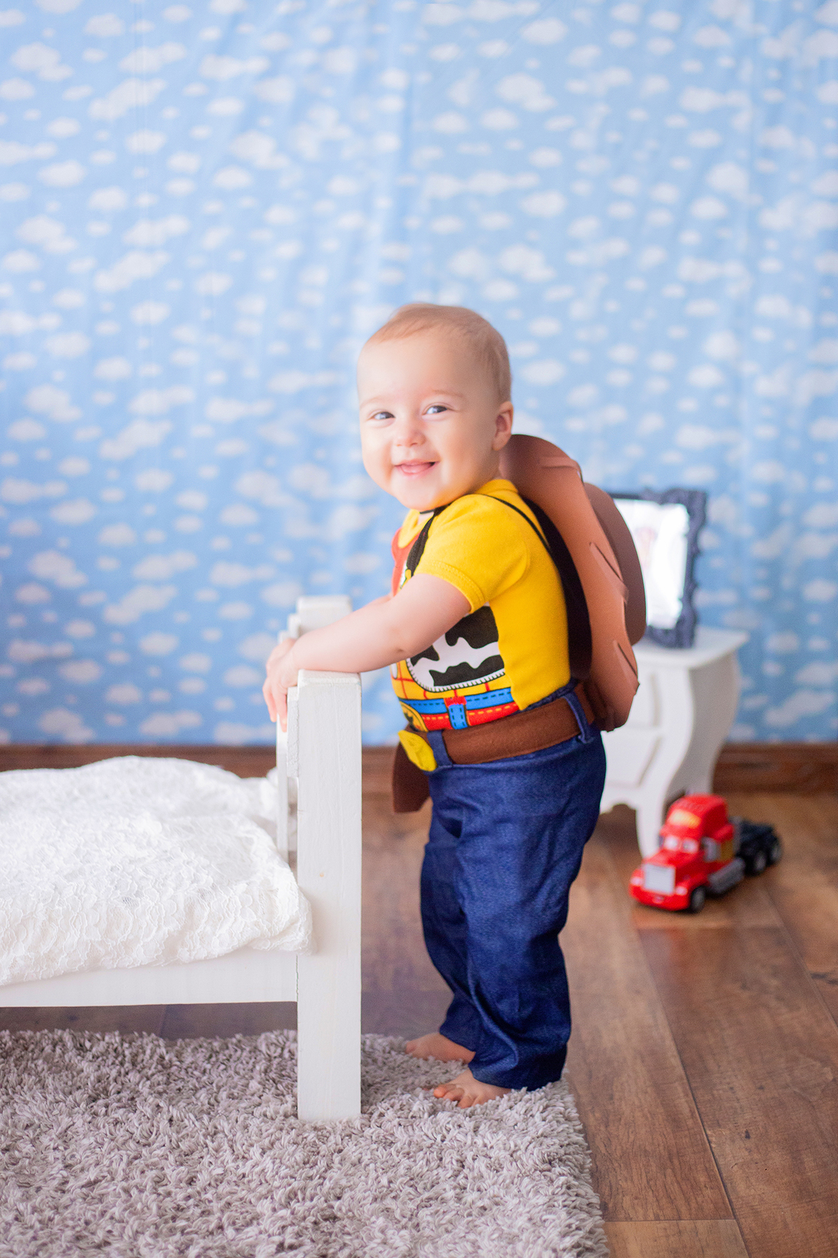 acompanhamento mensal de bebe caxias do sul figurino cenario tematico  personagem foto infantil serra gaucha fotografia familia mundo azul rosa ensaio fotografico crianca newborn baby menino menina smash the cake esmague o bolo banheira urso circo
