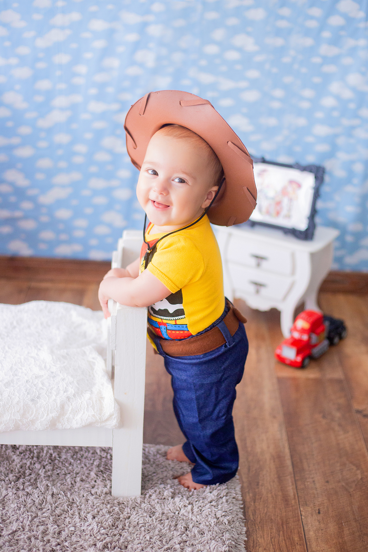 acompanhamento mensal de bebe caxias do sul figurino cenario tematico  personagem foto infantil serra gaucha fotografia familia mundo azul rosa ensaio fotografico crianca newborn baby menino menina smash the cake esmague o bolo banheira urso circo