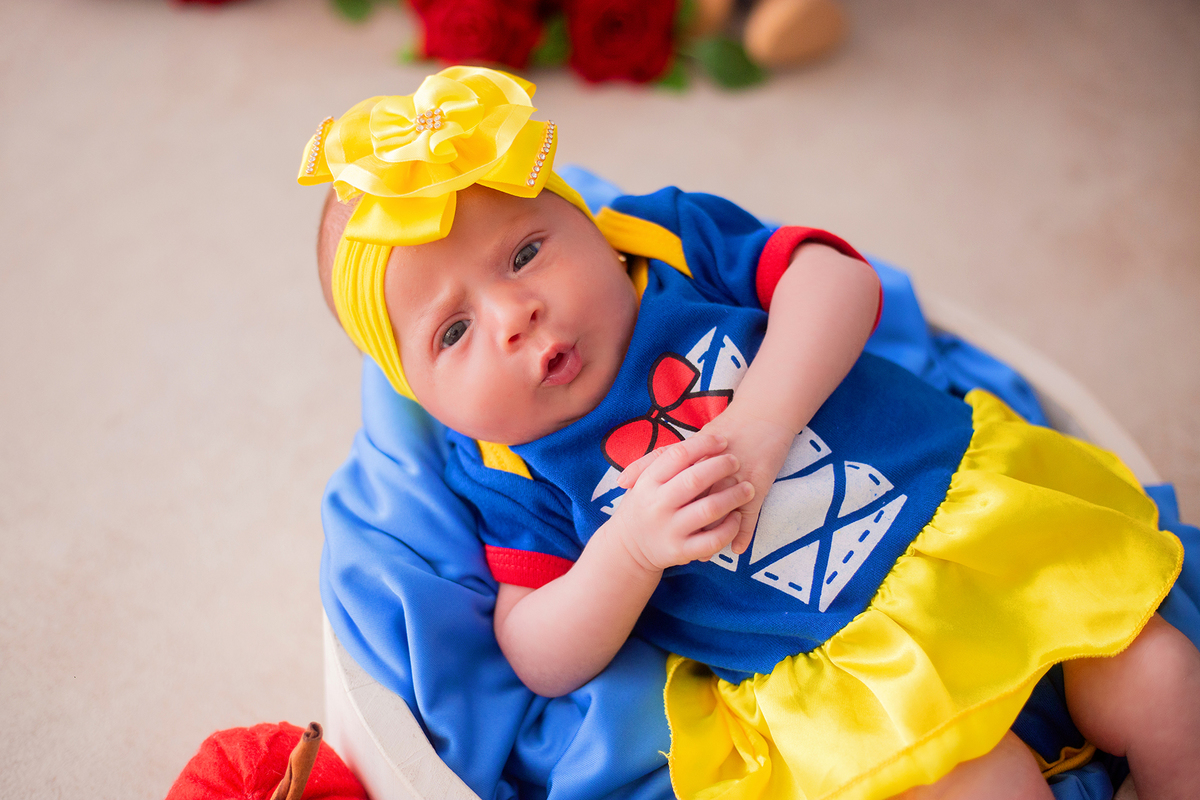 acompanhamento mensal de bebe caxias do sul figurino cenario tematico  personagem foto infantil serra gaucha fotografia familia mundo azul rosa ensaio fotografico crianca newborn baby menino menina smash the cake esmague o bolo banheira urso circo