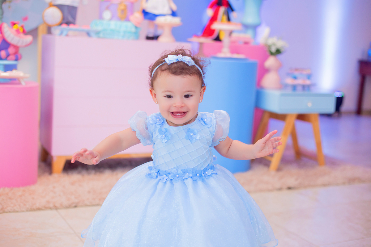 acompanhamento mensal de bebe caxias do sul figurino cenario tematico  personagem foto infantil serra gaucha fotografia familia mundo azul rosa ensaio fotografico crianca newborn baby menino menina smash the cake esmague o bolo banheira urso circo