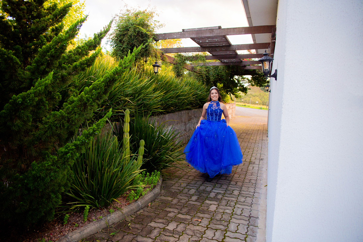 acompanhamento mensal de bebe caxias do sul figurino cenario tematico  personagem foto infantil serra gaucha fotografia familia mundo azul rosa ensaio fotografico crianca newborn baby menino menina smash the cake esmague o bolo banheira urso circo