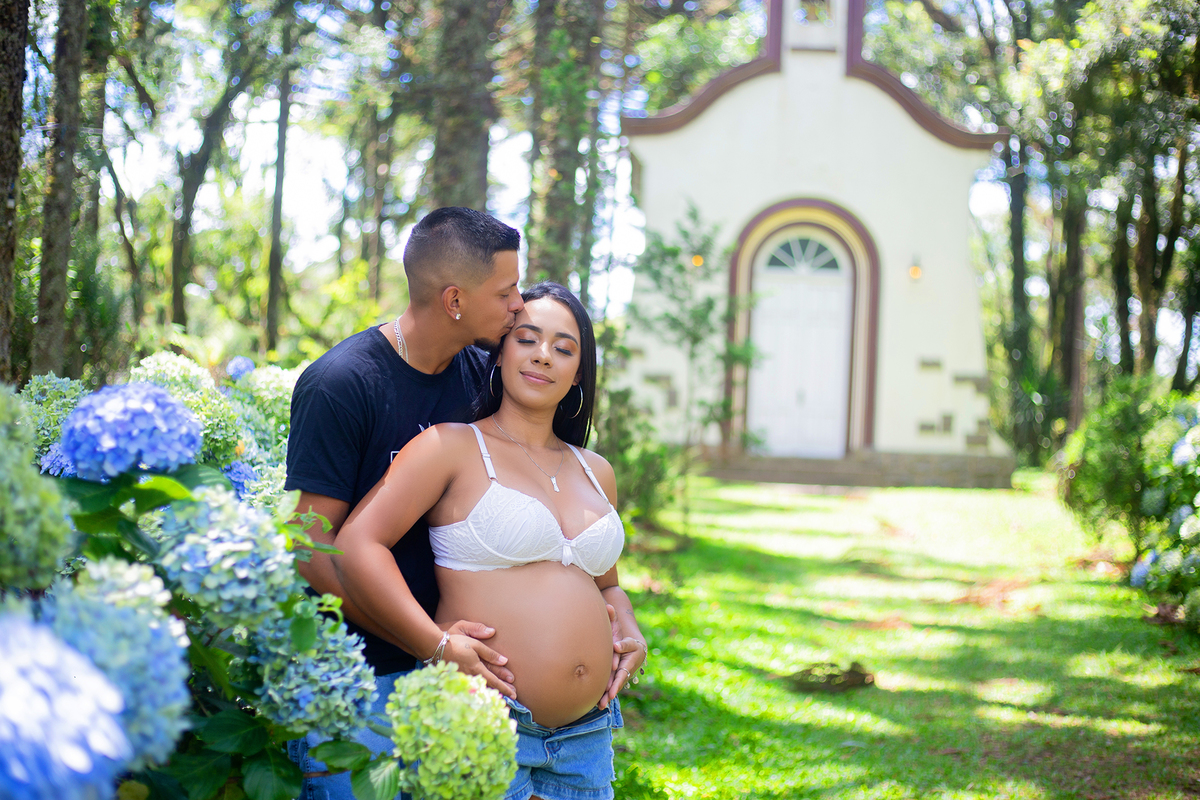 acompanhamento mensal de bebe caxias do sul figurino cenario tematico  personagem foto infantil serra gaucha fotografia familia mundo azul rosa ensaio fotografico crianca newborn baby menino menina smash the cake esmague o bolo banheira urso circo