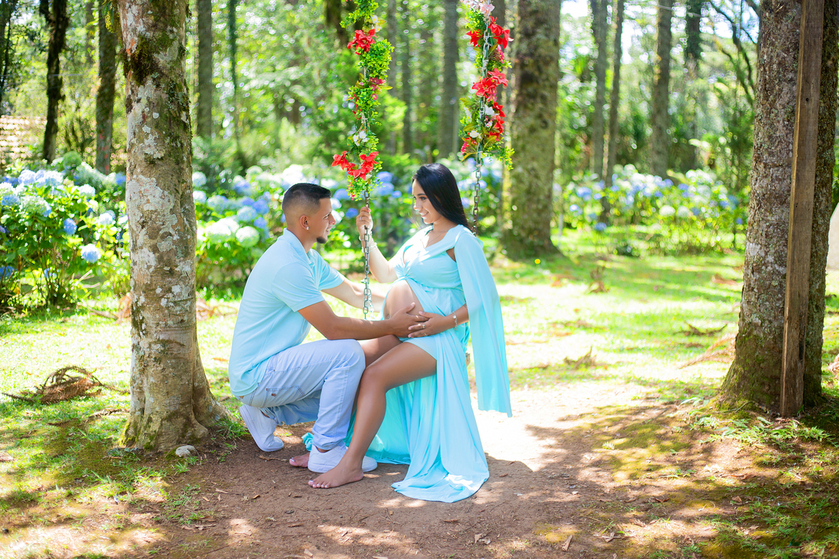 acompanhamento mensal de bebe caxias do sul figurino cenario tematico  personagem foto infantil serra gaucha fotografia familia mundo azul rosa ensaio fotografico crianca newborn baby menino menina smash the cake esmague o bolo banheira urso circo