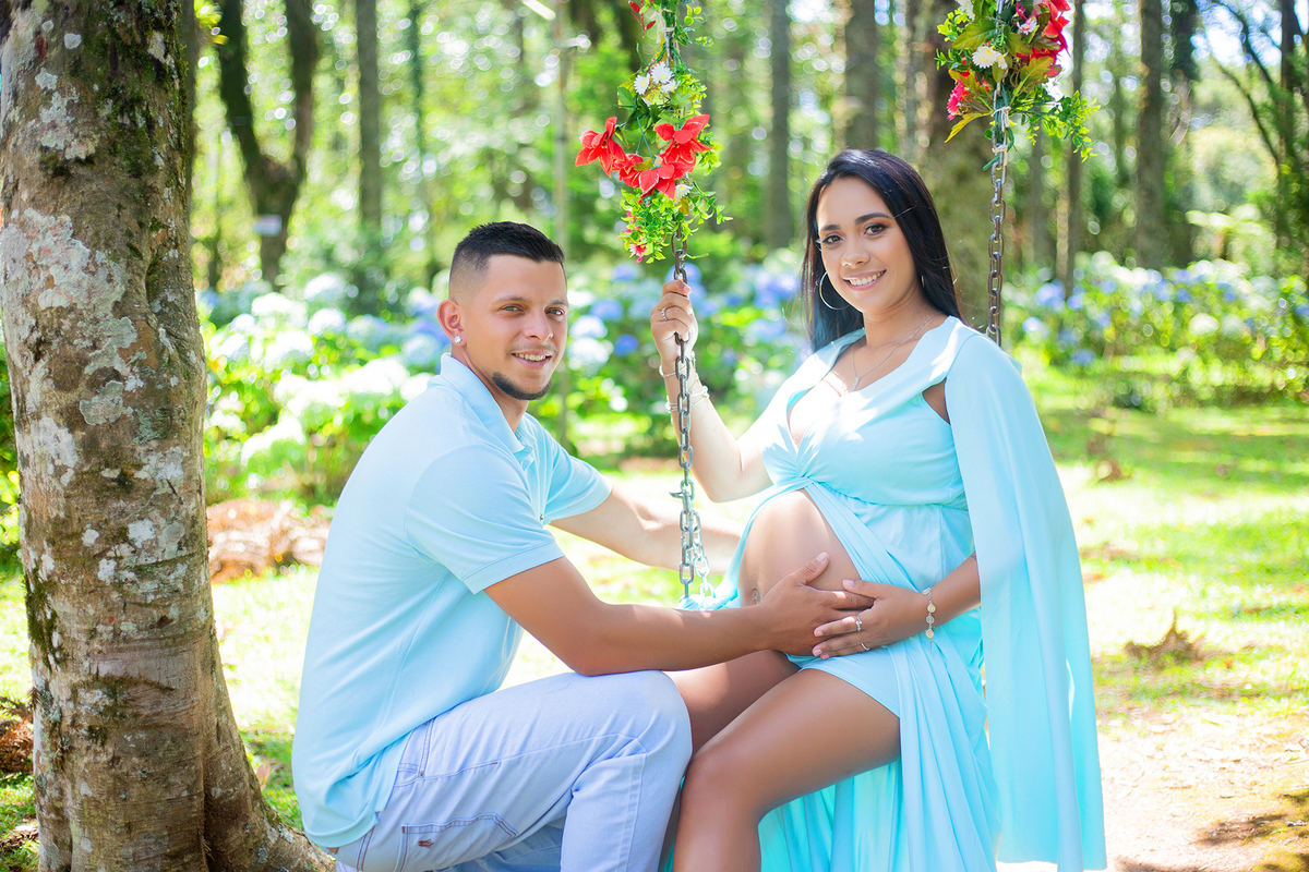 acompanhamento mensal de bebe caxias do sul figurino cenario tematico  personagem foto infantil serra gaucha fotografia familia mundo azul rosa ensaio fotografico crianca newborn baby menino menina smash the cake esmague o bolo banheira urso circo
