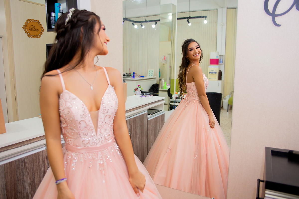 acompanhamento mensal de bebe caxias do sul figurino cenario tematico  personagem foto infantil serra gaucha fotografia familia mundo azul rosa ensaio fotografico crianca newborn baby menino menina smash the cake esmague o bolo banheira urso circo