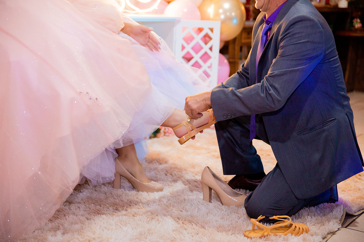 acompanhamento mensal de bebe caxias do sul figurino cenario tematico  personagem foto infantil serra gaucha fotografia familia mundo azul rosa ensaio fotografico crianca newborn baby menino menina smash the cake esmague o bolo banheira urso circo