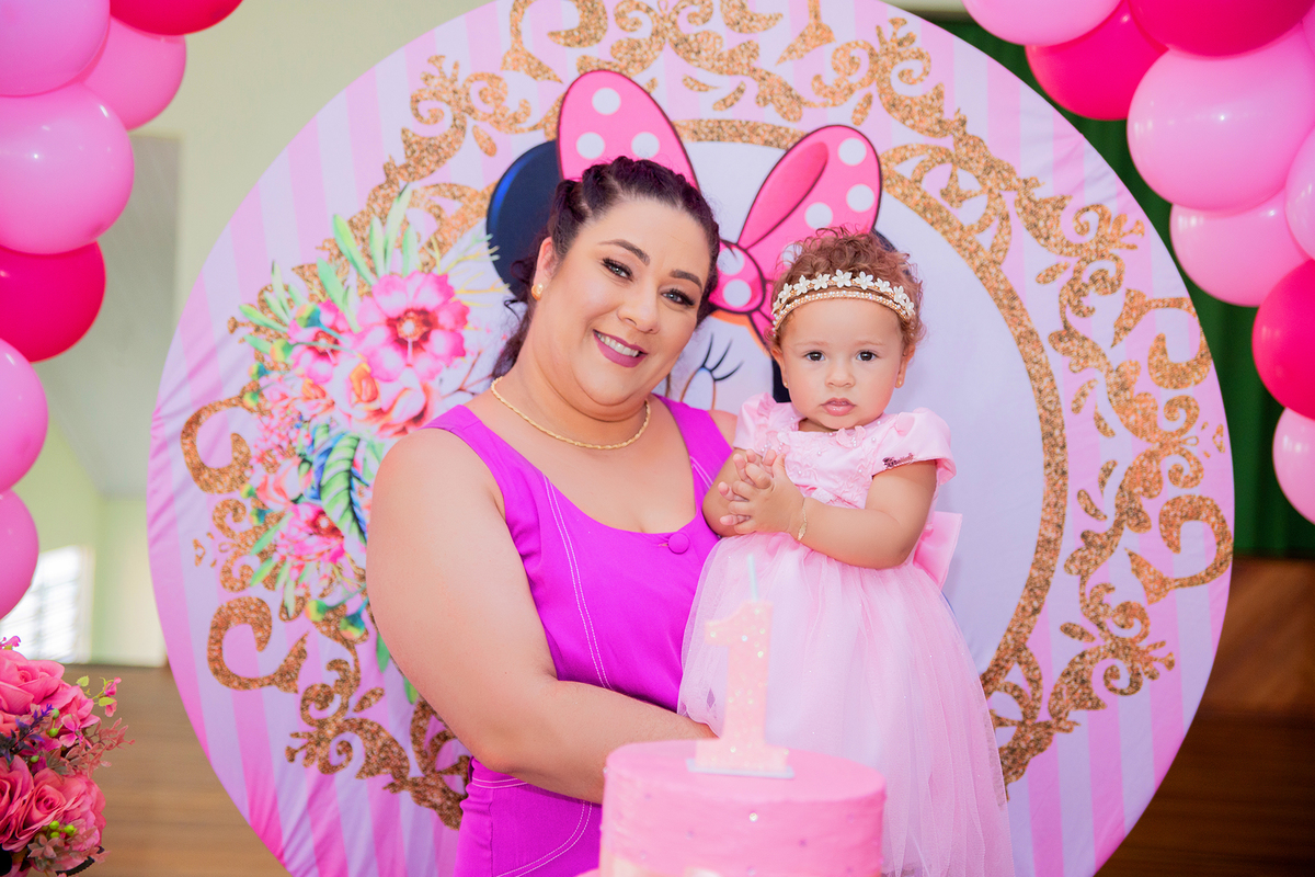 acompanhamento mensal de bebe caxias do sul figurino cenario tematico  personagem foto infantil serra gaucha fotografia familia mundo azul rosa ensaio fotografico crianca newborn baby menino menina smash the cake esmague o bolo banheira urso circo