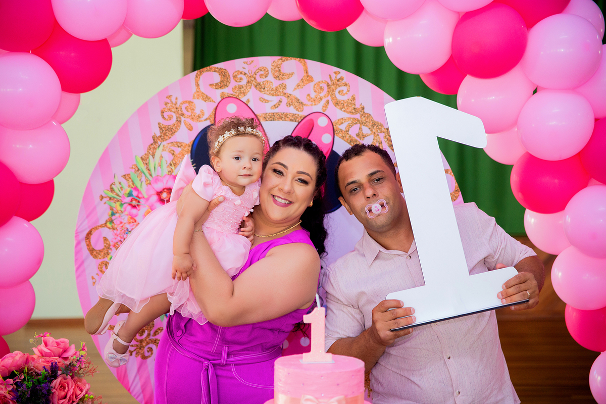 acompanhamento mensal de bebe caxias do sul figurino cenario tematico  personagem foto infantil serra gaucha fotografia familia mundo azul rosa ensaio fotografico crianca newborn baby menino menina smash the cake esmague o bolo banheira urso circo