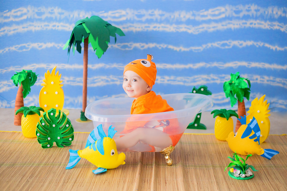 acompanhamento mensal de bebe caxias do sul figurino cenario tematico  personagem foto infantil serra gaucha fotografia familia mundo azul rosa ensaio fotografico crianca newborn baby menino menina smash the cake esmague o bolo banheira urso circo