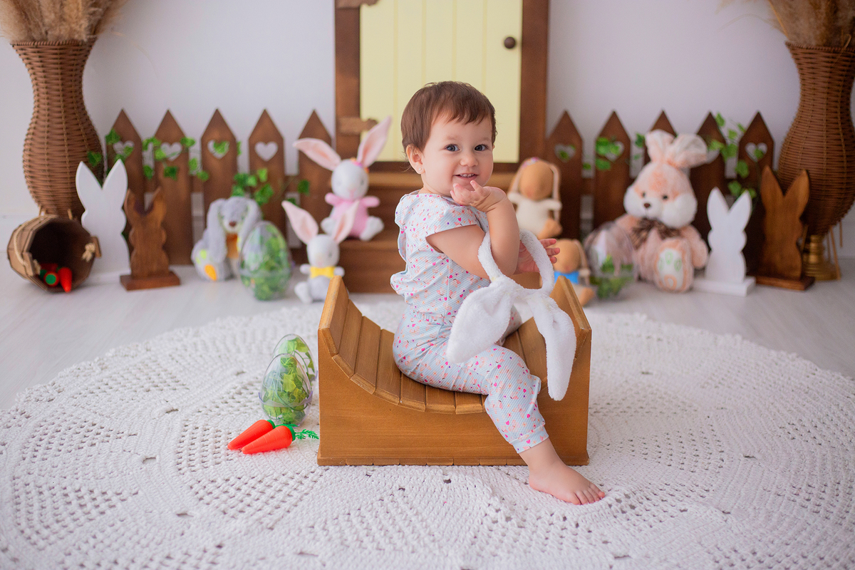 acompanhamento mensal de bebe caxias do sul figurino cenario tematico  personagem foto infantil serra gaucha fotografia familia mundo azul rosa ensaio fotografico crianca newborn baby menino menina smash the cake esmague o bolo banheira urso circo