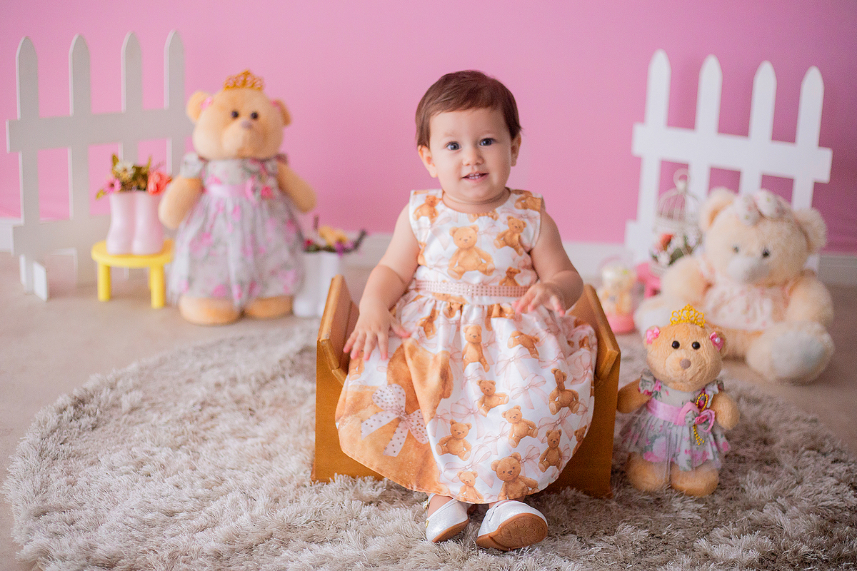 acompanhamento mensal de bebe caxias do sul figurino cenario tematico  personagem foto infantil serra gaucha fotografia familia mundo azul rosa ensaio fotografico crianca newborn baby menino menina smash the cake esmague o bolo banheira urso circo
