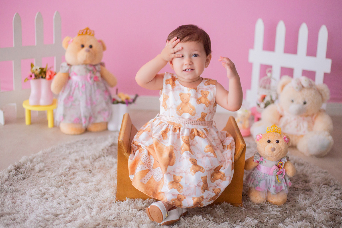 acompanhamento mensal de bebe caxias do sul figurino cenario tematico  personagem foto infantil serra gaucha fotografia familia mundo azul rosa ensaio fotografico crianca newborn baby menino menina smash the cake esmague o bolo banheira urso circo