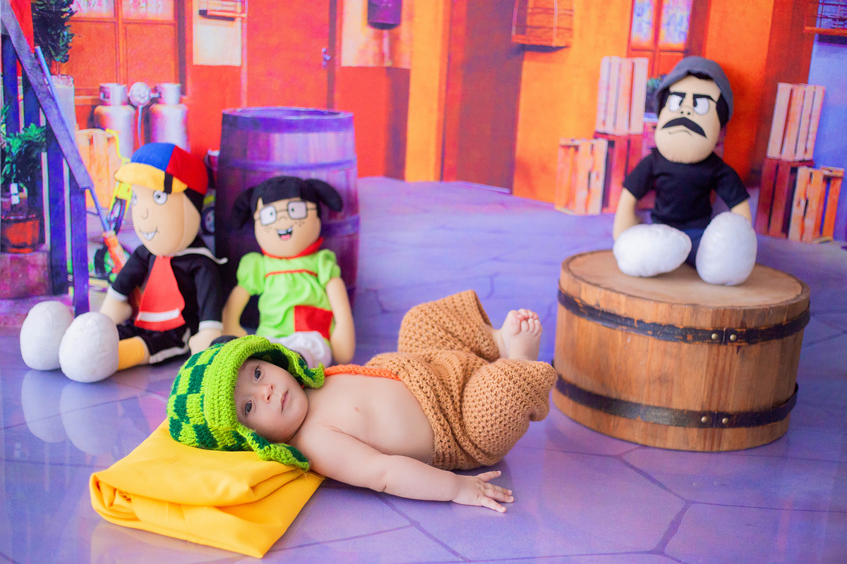 acompanhamento mensal de bebe caxias do sul figurino cenario tematico  personagem foto infantil serra gaucha fotografia familia mundo azul rosa ensaio fotografico crianca newborn baby menino menina smash the cake esmague o bolo banheira urso circo