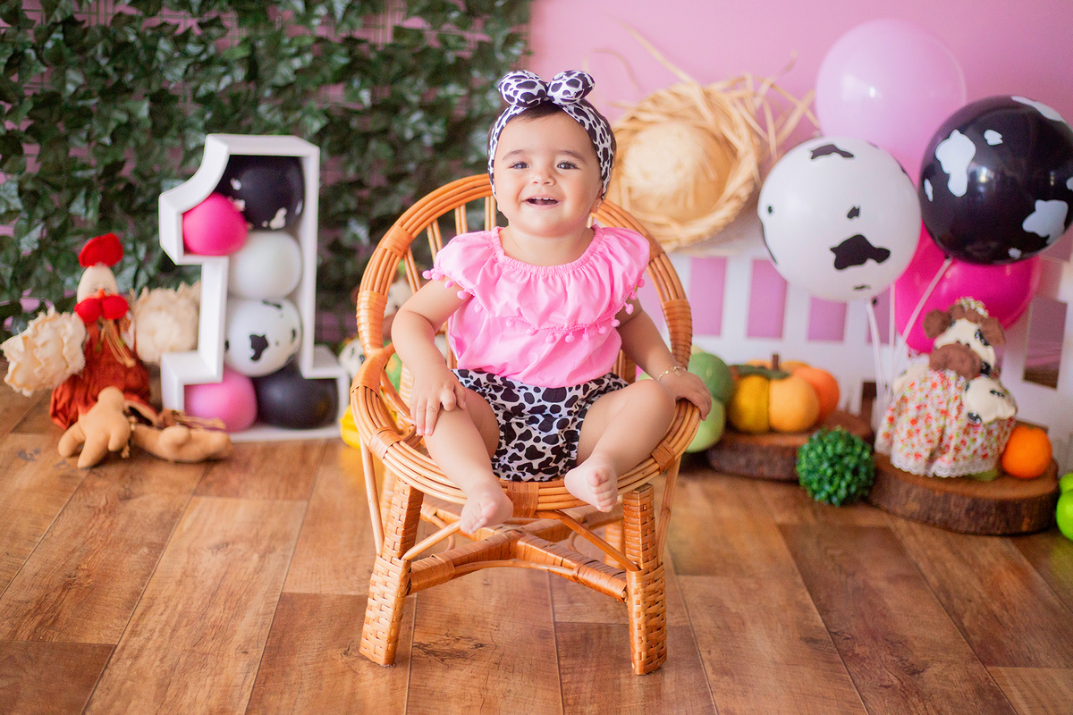 acompanhamento mensal de bebe caxias do sul figurino cenario tematico  personagem foto infantil serra gaucha fotografia familia mundo azul rosa ensaio fotografico crianca newborn baby menino menina smash the cake esmague o bolo banheira urso circo