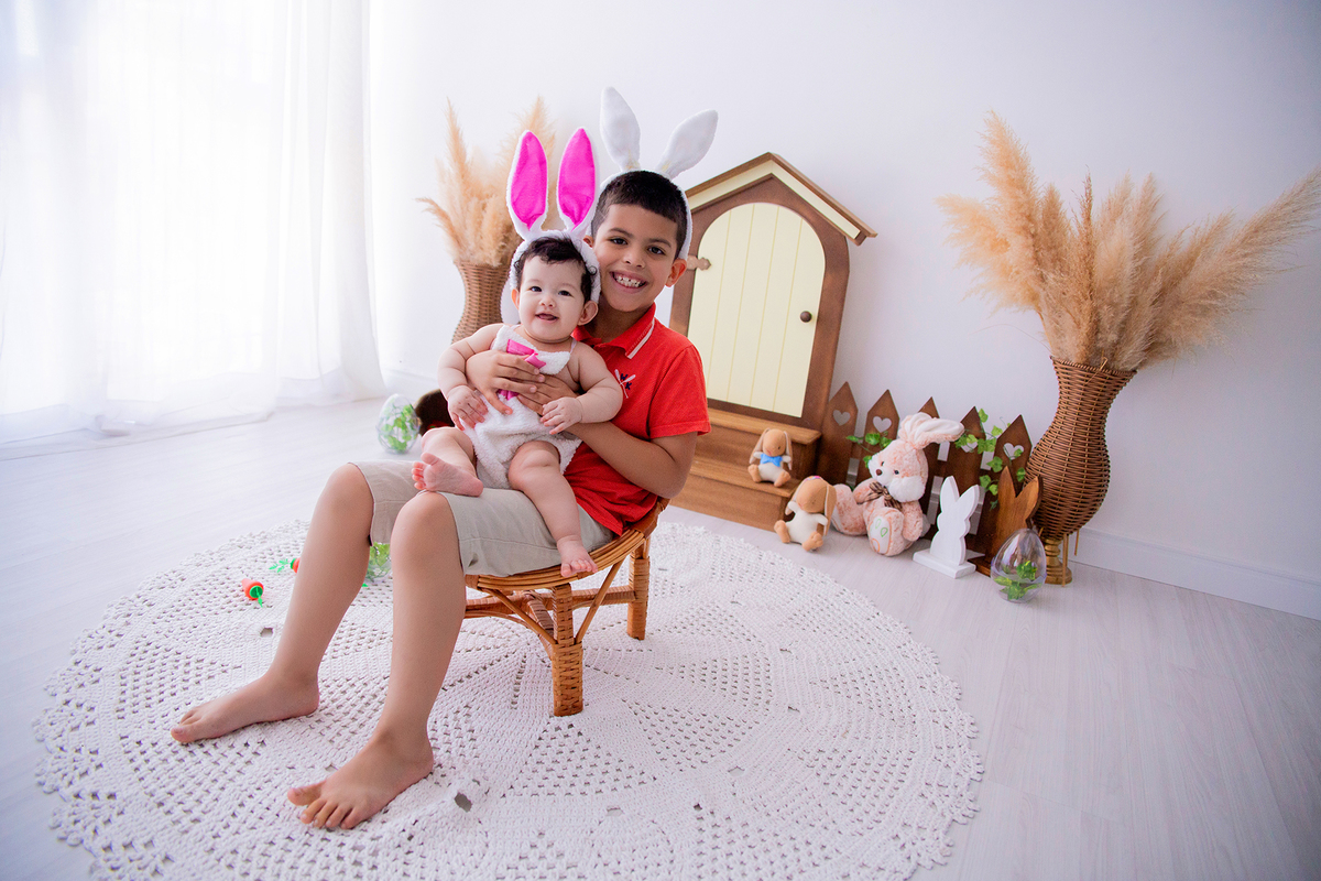 acompanhamento mensal de bebe caxias do sul figurino cenario tematico  personagem foto infantil serra gaucha fotografia familia mundo azul rosa ensaio fotografico crianca newborn baby menino menina smash the cake esmague o bolo banheira urso circo