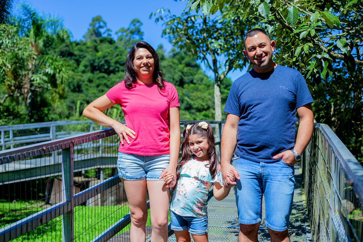 acompanhamento mensal de bebe caxias do sul figurino cenario tematico  personagem foto infantil serra gaucha fotografia familia mundo azul rosa ensaio fotografico crianca newborn baby menino menina smash the cake esmague o bolo banheira urso circo