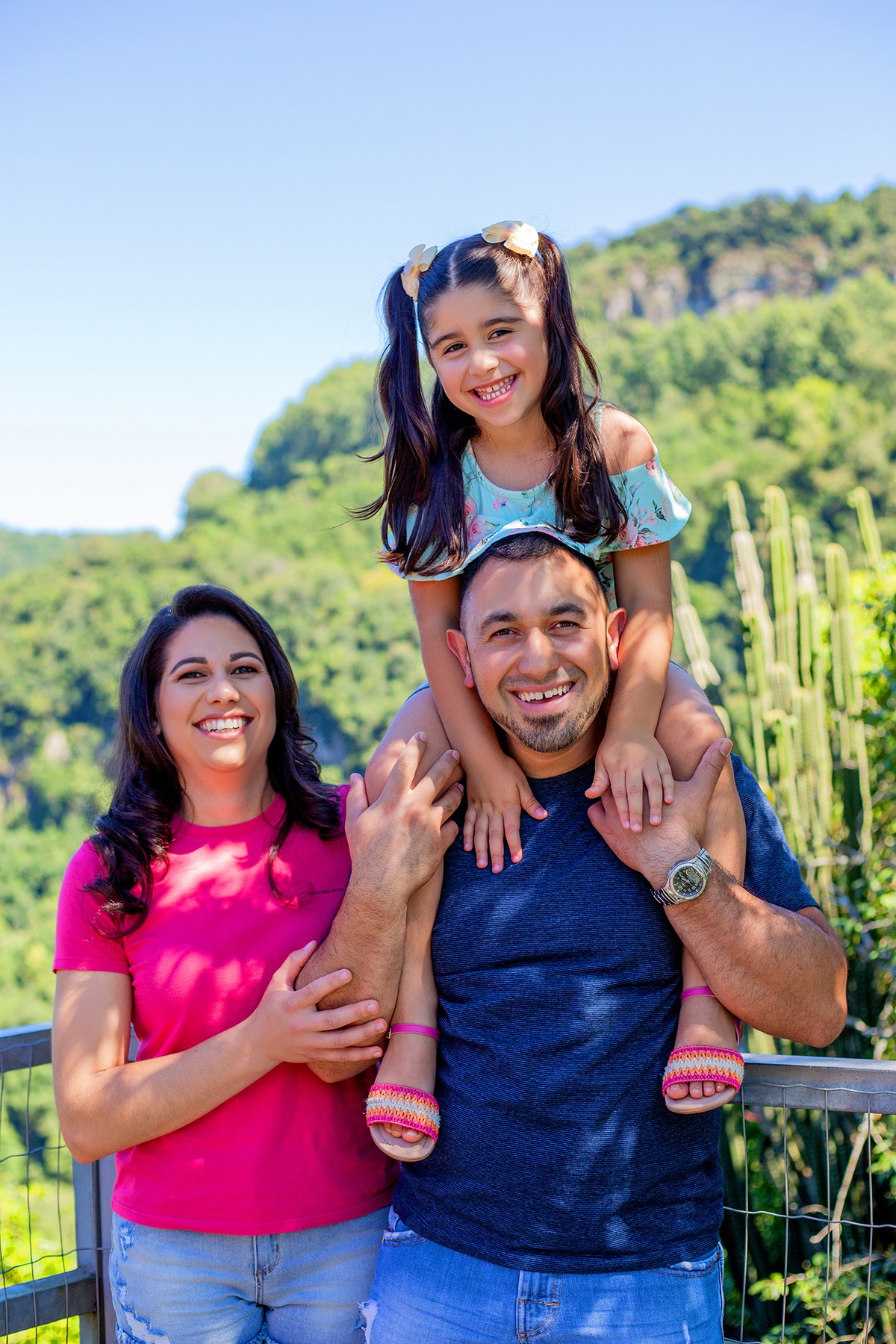 acompanhamento mensal de bebe caxias do sul figurino cenario tematico  personagem foto infantil serra gaucha fotografia familia mundo azul rosa ensaio fotografico crianca newborn baby menino menina smash the cake esmague o bolo banheira urso circo