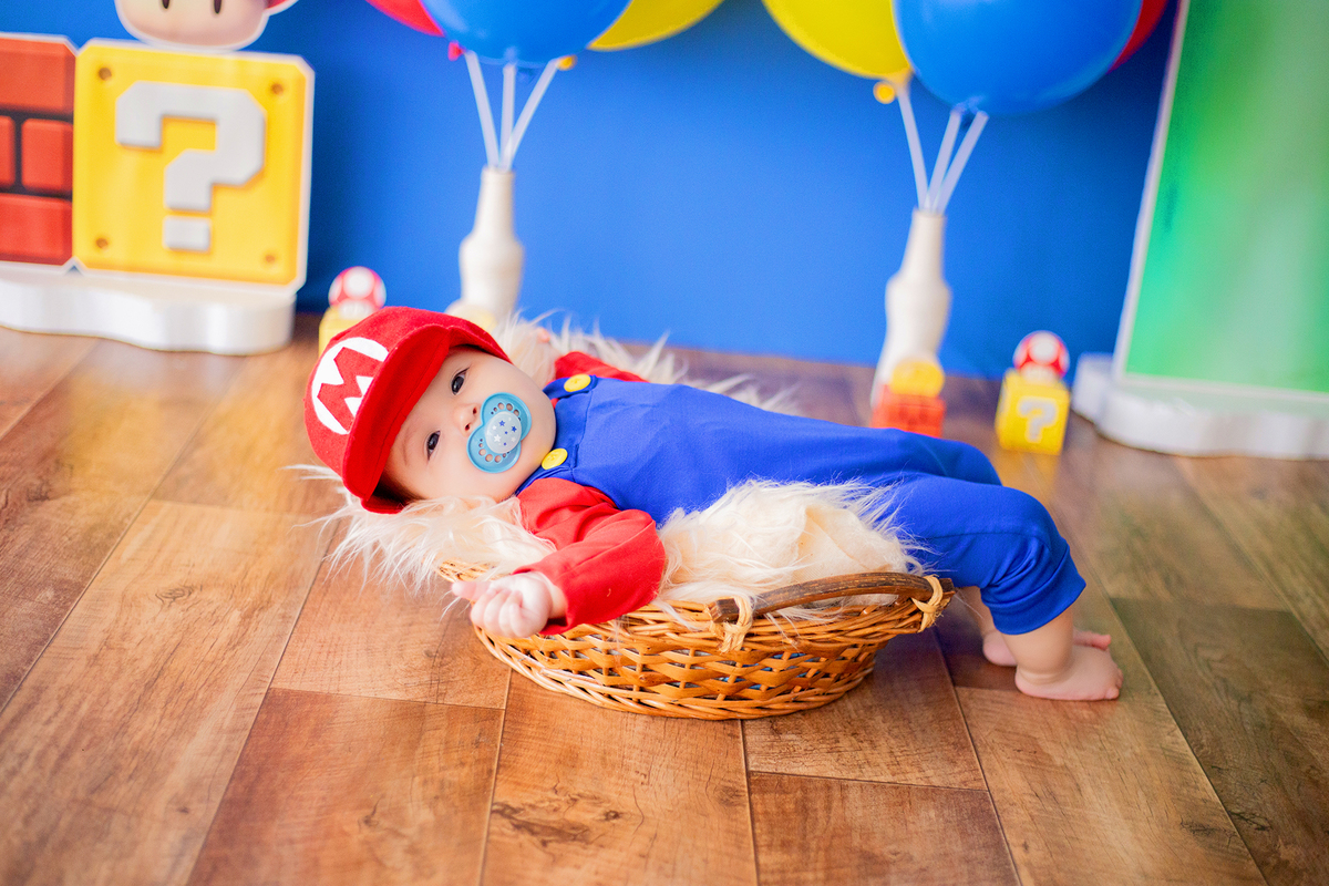 acompanhamento mensal de bebe caxias do sul figurino cenario tematico  personagem foto infantil serra gaucha fotografia familia mundo azul rosa ensaio fotografico crianca newborn baby menino menina smash the cake esmague o bolo banheira urso circo