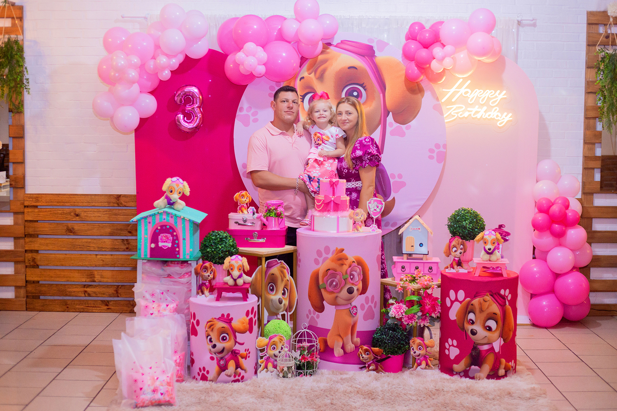 acompanhamento mensal de bebe caxias do sul figurino cenario tematico  personagem foto infantil serra gaucha fotografia familia mundo azul rosa ensaio fotografico crianca newborn baby menino menina smash the cake esmague o bolo banheira urso circo