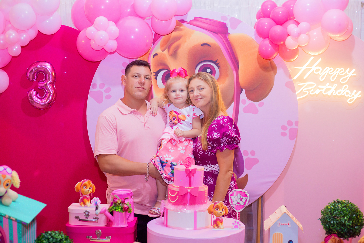 acompanhamento mensal de bebe caxias do sul figurino cenario tematico  personagem foto infantil serra gaucha fotografia familia mundo azul rosa ensaio fotografico crianca newborn baby menino menina smash the cake esmague o bolo banheira urso circo