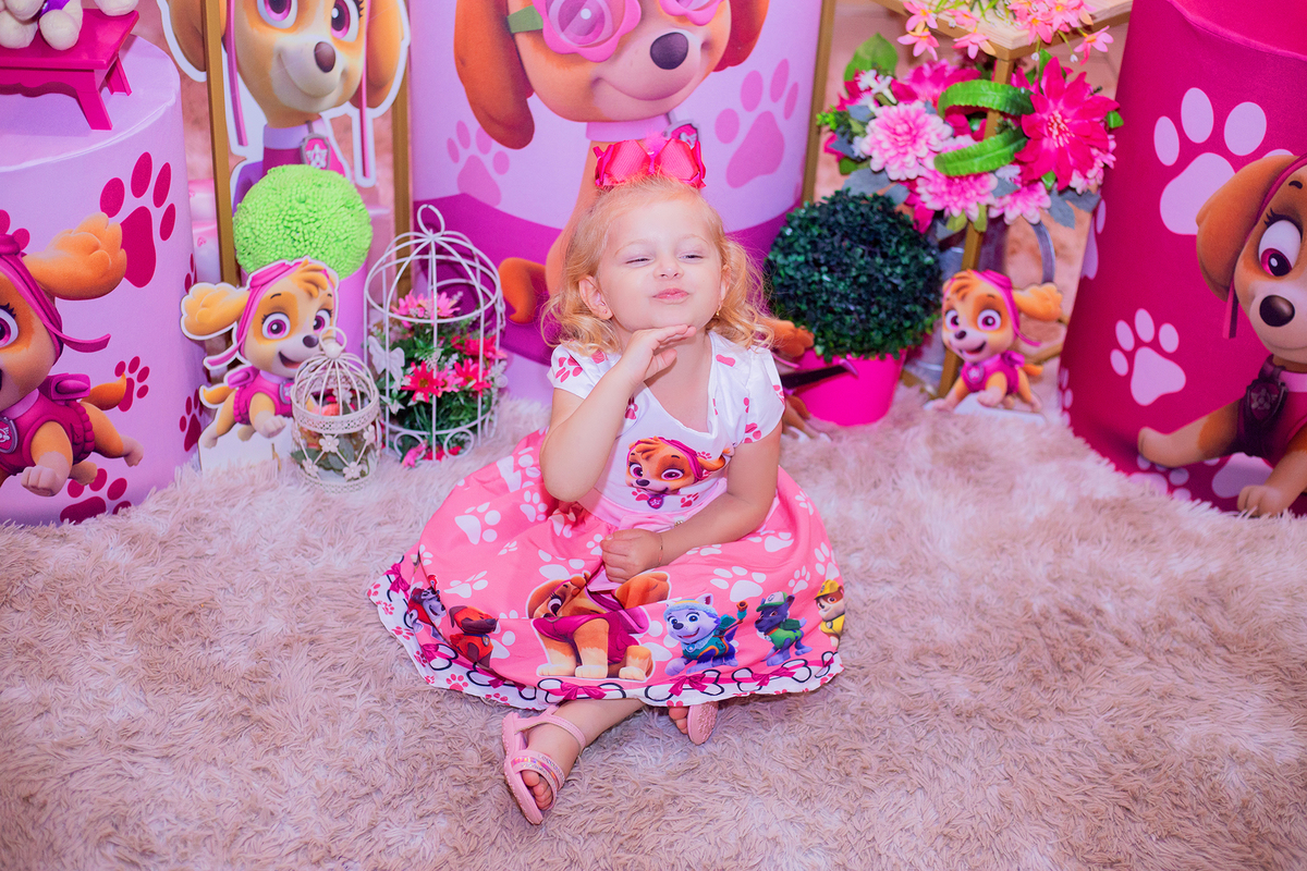 acompanhamento mensal de bebe caxias do sul figurino cenario tematico  personagem foto infantil serra gaucha fotografia familia mundo azul rosa ensaio fotografico crianca newborn baby menino menina smash the cake esmague o bolo banheira urso circo