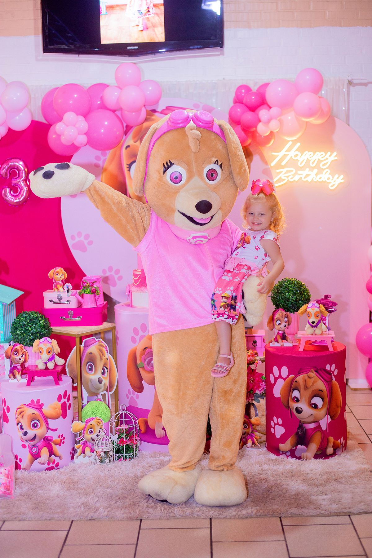 acompanhamento mensal de bebe caxias do sul figurino cenario tematico  personagem foto infantil serra gaucha fotografia familia mundo azul rosa ensaio fotografico crianca newborn baby menino menina smash the cake esmague o bolo banheira urso circo