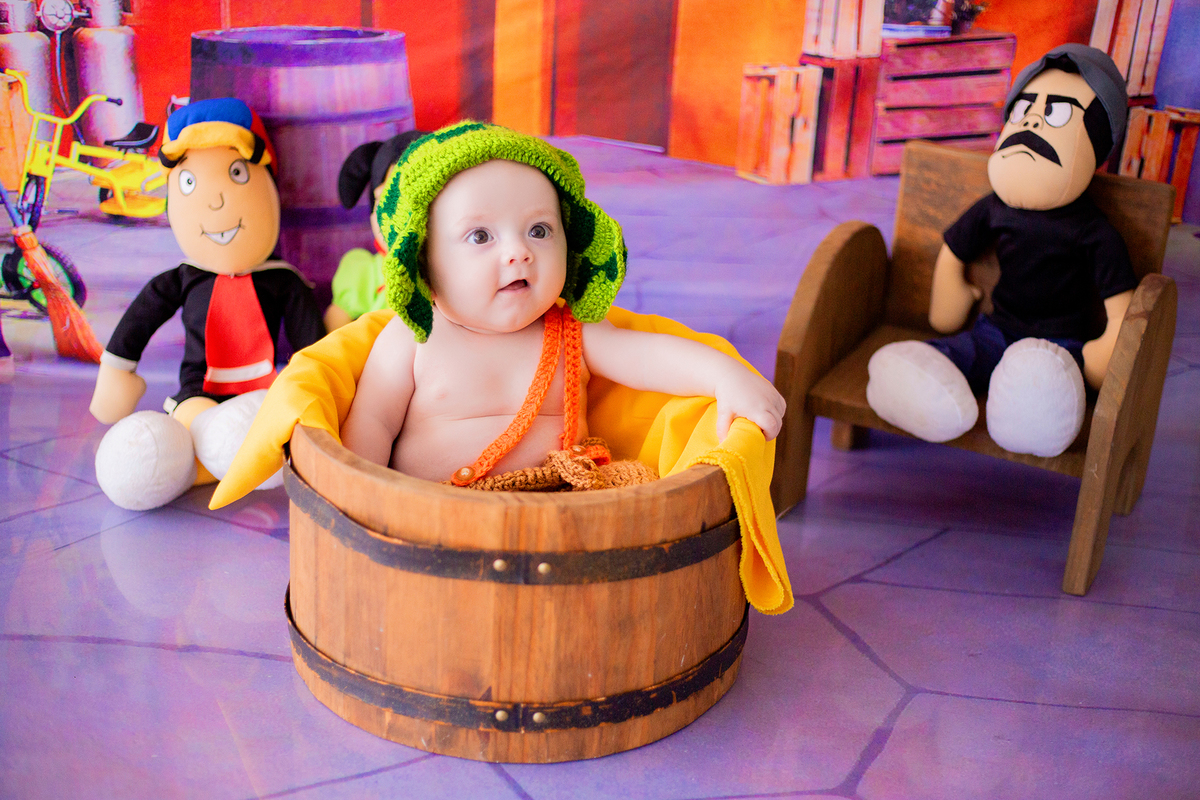 acompanhamento mensal de bebe caxias do sul figurino cenario tematico  personagem foto infantil serra gaucha fotografia familia mundo azul rosa ensaio fotografico crianca newborn baby menino menina smash the cake esmague o bolo banheira urso circo