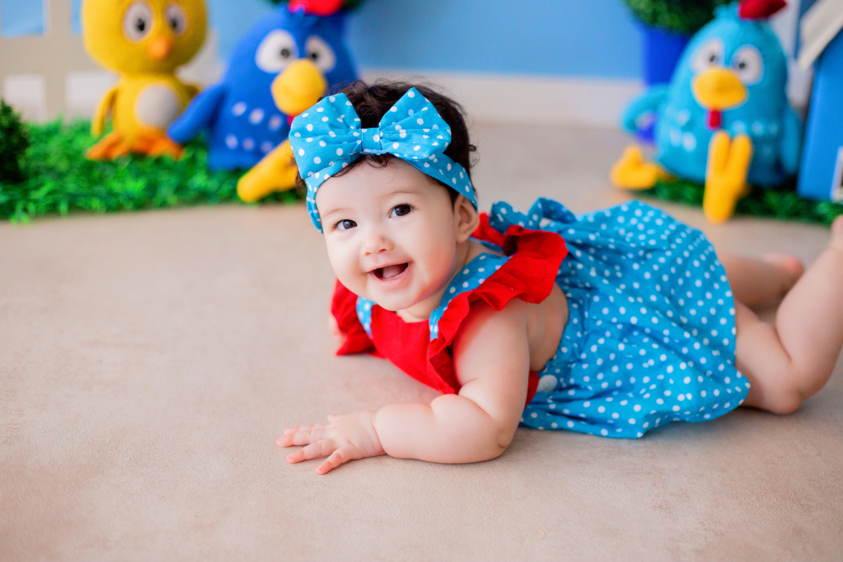 acompanhamento mensal de bebe caxias do sul figurino cenario tematico  personagem foto infantil serra gaucha fotografia familia mundo azul rosa ensaio fotografico crianca newborn baby menino menina smash the cake esmague o bolo banheira urso circo
