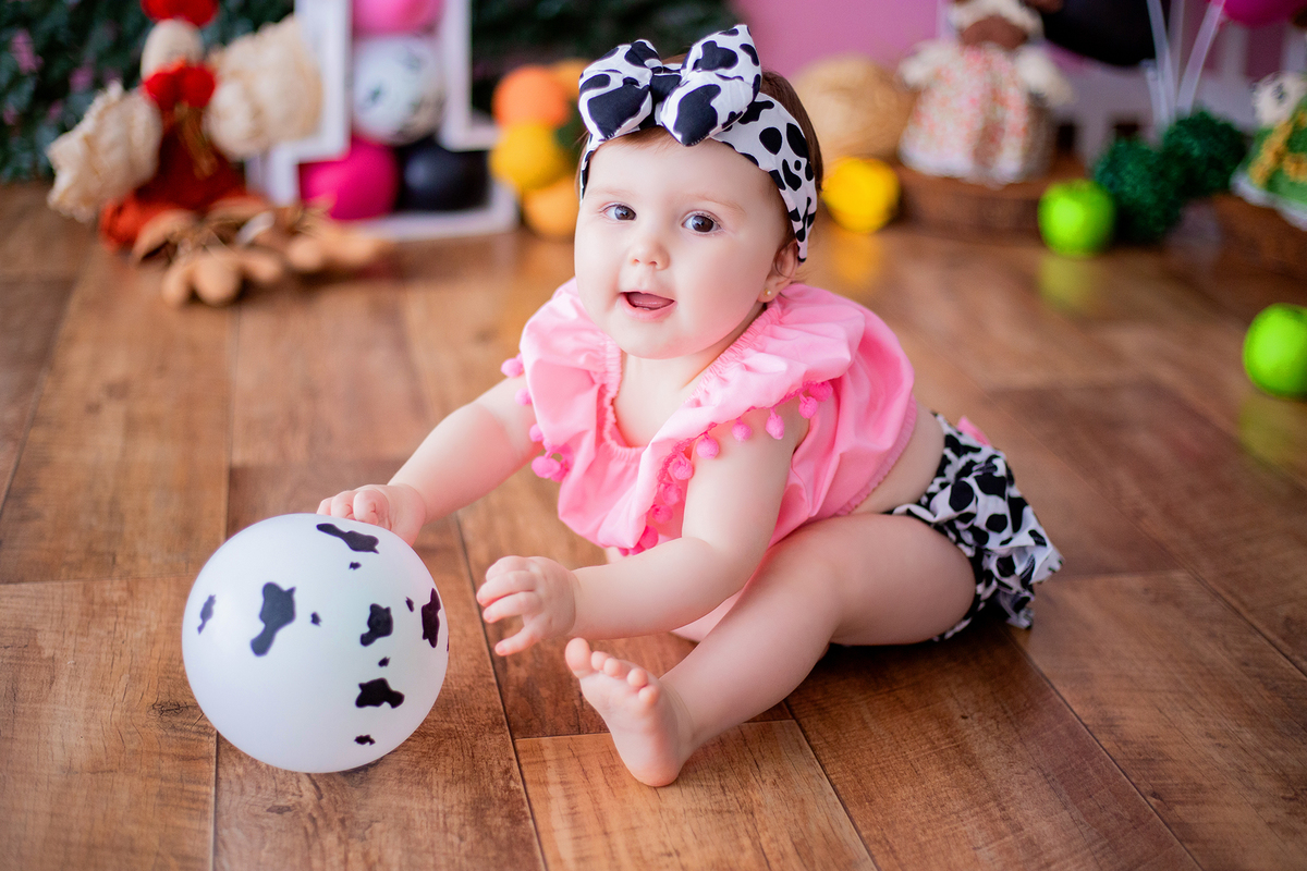 acompanhamento mensal de bebe caxias do sul figurino cenario tematico  personagem foto infantil serra gaucha fotografia familia mundo azul rosa ensaio fotografico crianca newborn baby menino menina smash the cake esmague o bolo banheira urso circo