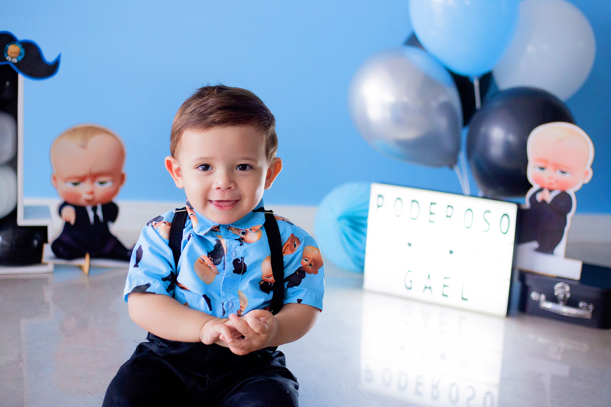 acompanhamento mensal de bebe caxias do sul figurino cenario tematico  personagem foto infantil serra gaucha fotografia familia mundo azul rosa ensaio fotografico crianca newborn baby menino menina smash the cake esmague o bolo banheira urso circo