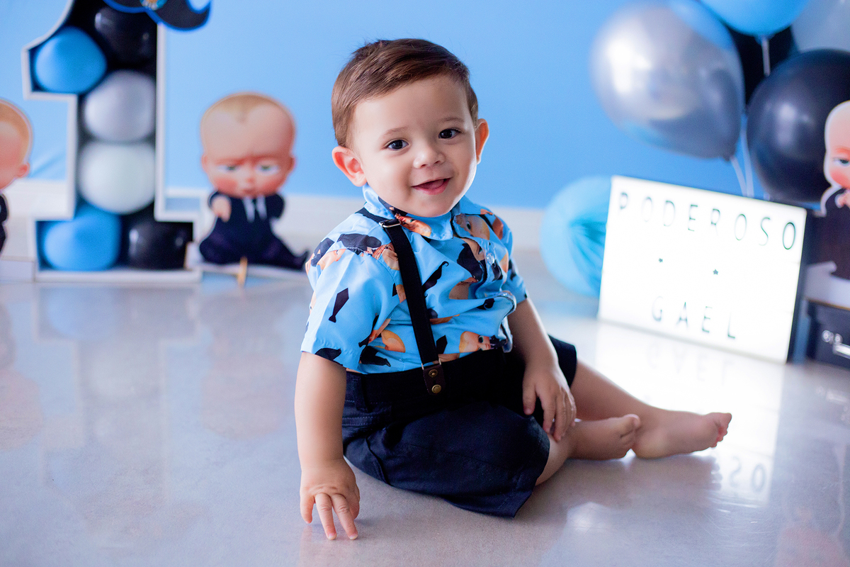 acompanhamento mensal de bebe caxias do sul figurino cenario tematico  personagem foto infantil serra gaucha fotografia familia mundo azul rosa ensaio fotografico crianca newborn baby menino menina smash the cake esmague o bolo banheira urso circo