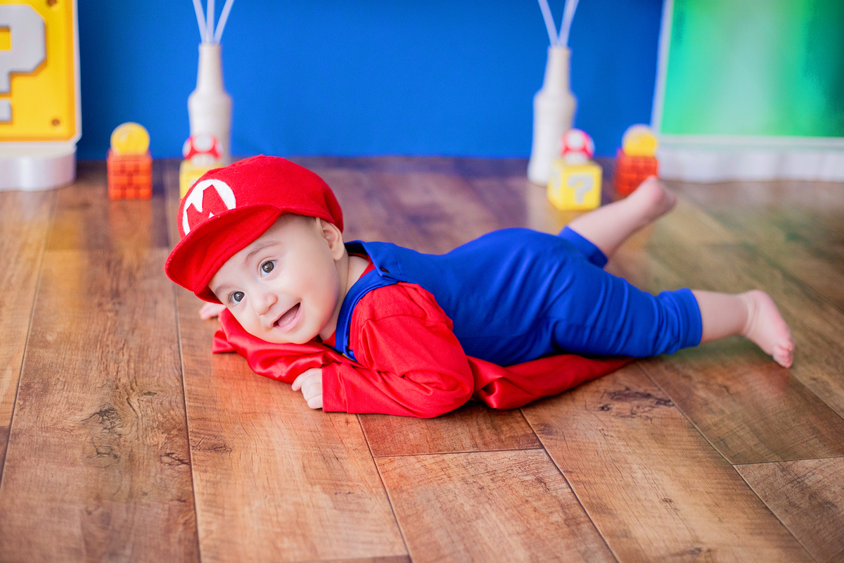 acompanhamento mensal de bebe caxias do sul figurino cenario tematico  personagem foto infantil serra gaucha fotografia familia mundo azul rosa ensaio fotografico crianca newborn baby menino menina smash the cake esmague o bolo banheira urso circo