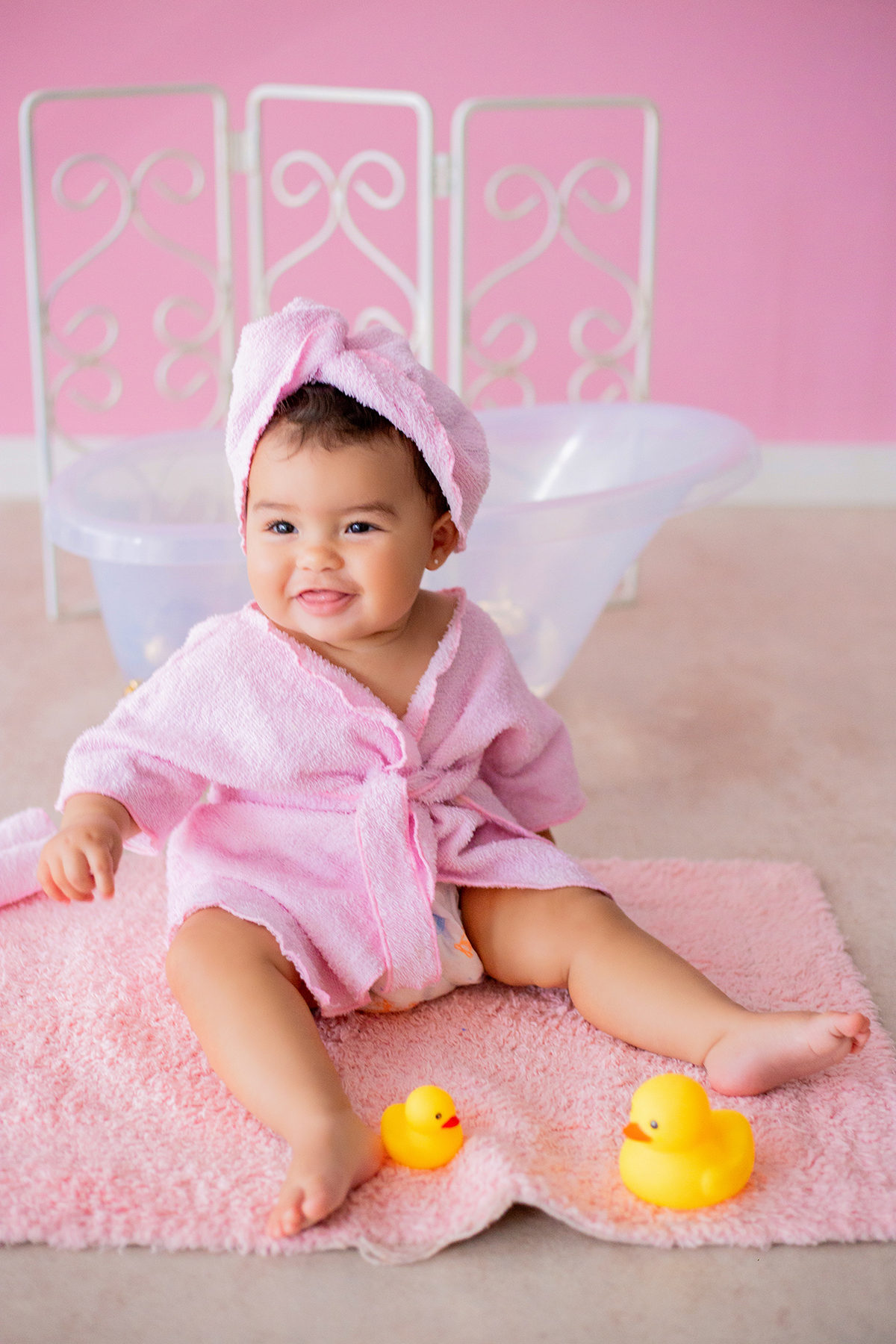 acompanhamento mensal de bebe caxias do sul figurino cenario tematico  personagem foto infantil serra gaucha fotografia familia mundo azul rosa ensaio fotografico crianca newborn baby menino menina smash the cake esmague o bolo banheira urso circo