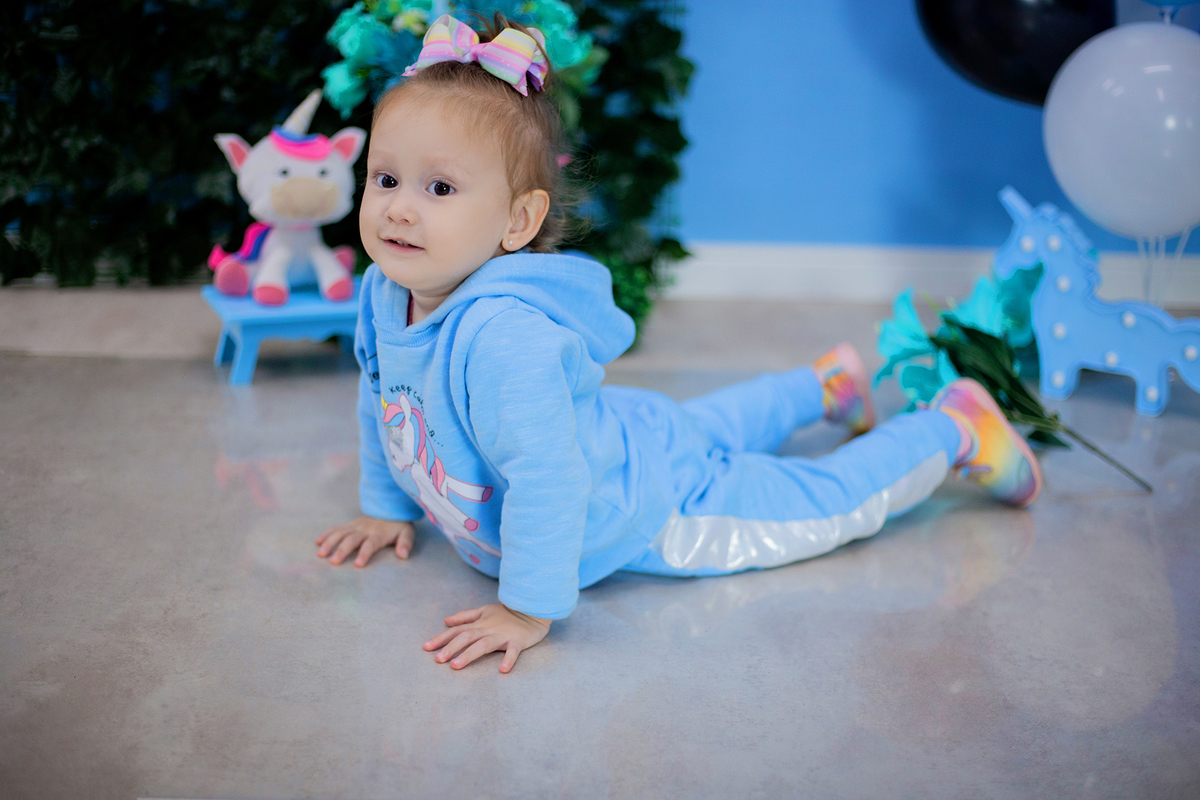 acompanhamento mensal de bebe caxias do sul figurino cenario tematico  personagem foto infantil serra gaucha fotografia familia mundo azul rosa ensaio fotografico crianca newborn baby menino menina smash the cake esmague o bolo banheira urso circo