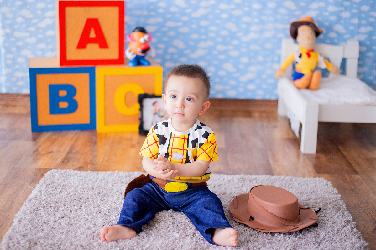 acompanhamento mensal de bebe caxias do sul figurino cenario tematico  personagem foto infantil serra gaucha fotografia familia mundo azul rosa ensaio fotografico crianca newborn baby menino menina smash the cake esmague o bolo banheira urso circo
