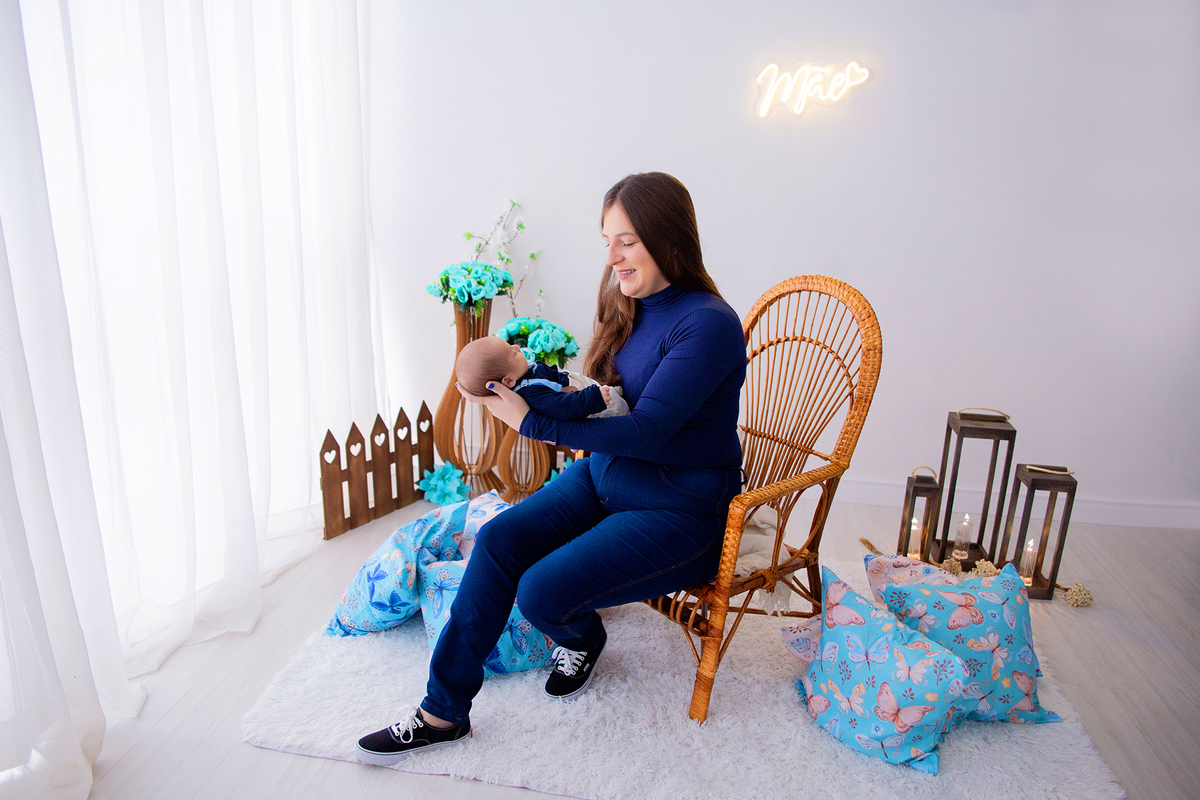 acompanhamento mensal de bebe caxias do sul figurino cenario tematico  personagem foto infantil serra gaucha fotografia familia mundo azul rosa ensaio fotografico crianca newborn baby menino menina smash the cake esmague o bolo banheira urso circo