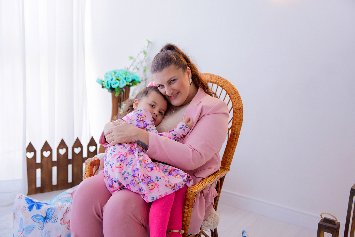 acompanhamento mensal de bebe caxias do sul figurino cenario tematico  personagem foto infantil serra gaucha fotografia familia mundo azul rosa ensaio fotografico crianca newborn baby menino menina smash the cake esmague o bolo banheira urso circo