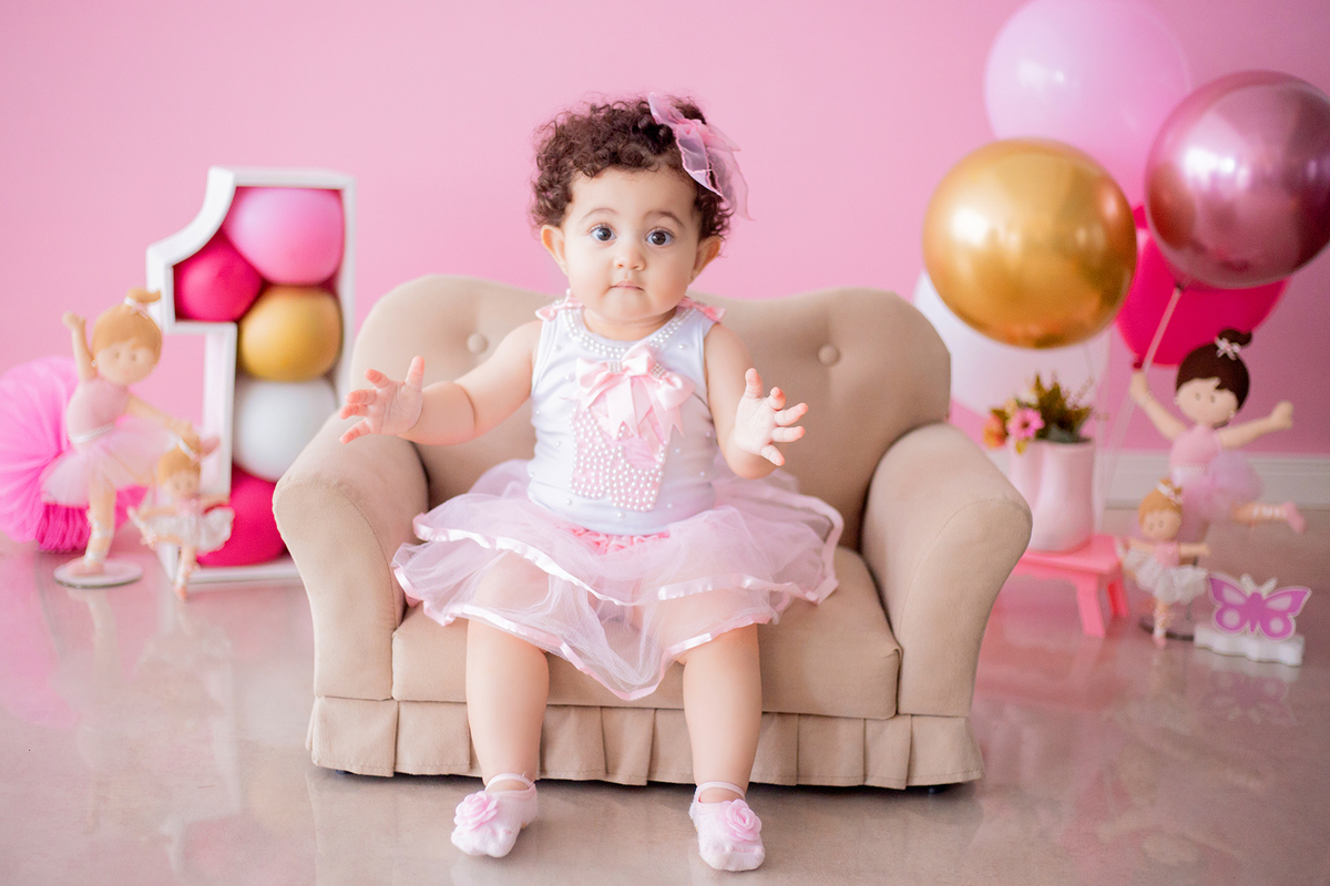 acompanhamento mensal de bebe caxias do sul figurino cenario tematico  personagem foto infantil serra gaucha fotografia familia mundo azul rosa ensaio fotografico crianca newborn baby menino menina smash the cake esmague o bolo banheira urso circo