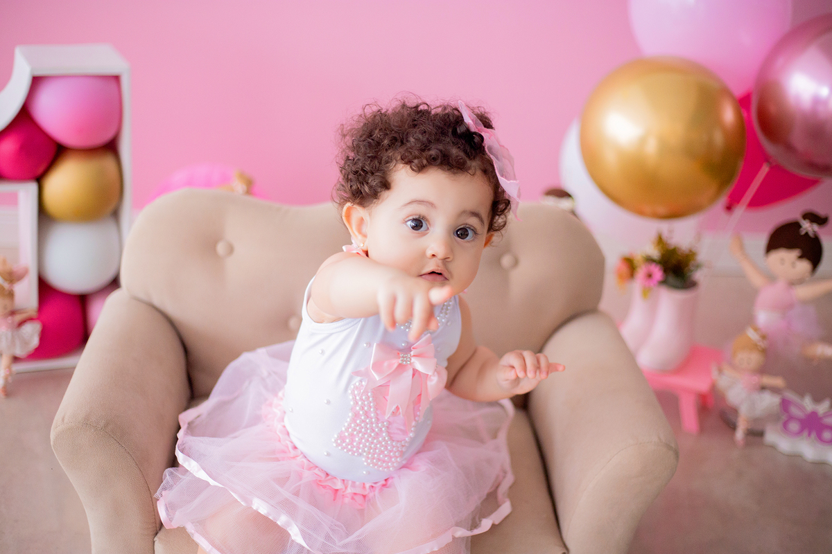 acompanhamento mensal de bebe caxias do sul figurino cenario tematico  personagem foto infantil serra gaucha fotografia familia mundo azul rosa ensaio fotografico crianca newborn baby menino menina smash the cake esmague o bolo banheira urso circo