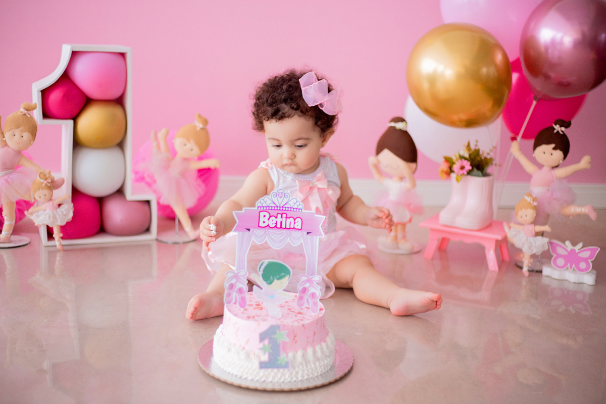 acompanhamento mensal de bebe caxias do sul figurino cenario tematico  personagem foto infantil serra gaucha fotografia familia mundo azul rosa ensaio fotografico crianca newborn baby menino menina smash the cake esmague o bolo banheira urso circo